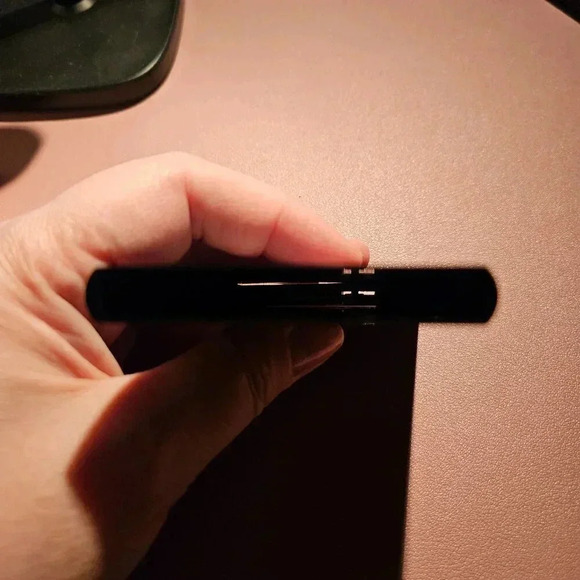 🎁FREEw/Purchase |  M Monogram with Flower Slim Pop Up Card Holder Wallet - NWOT - Picture 5 of 16